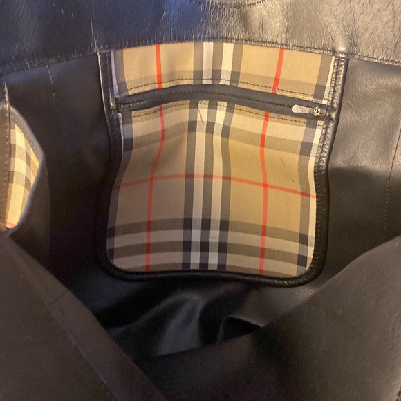 VINTAGE AUTHENTIC BURBERRY TOP HANDLE BAG - Picture 16 of 16